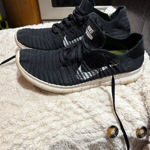 Nike Black Knit Running Sneakers with White Soles